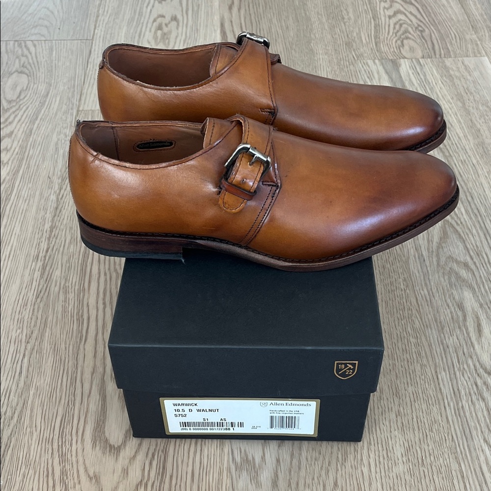 Allen Edmonds Men's Brown Leather Oxfords